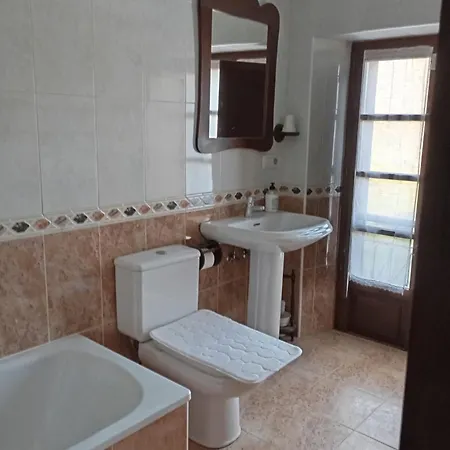 Casa De Aldea La Caramba *