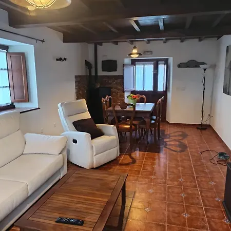 Casa De Aldea La Caramba * Lamuno